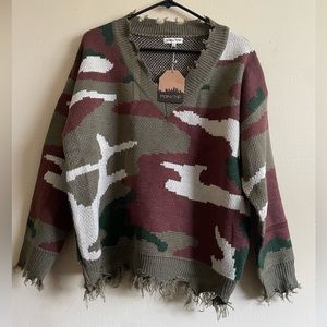 NWT Mainstrip Distressed Sweater